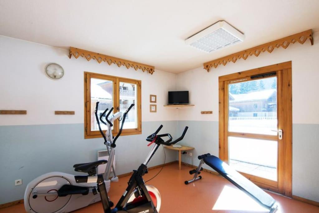 Appartement Rez-De-Chaussee, Cosy T3 4 A 6 Pers Avec Piscines Interieure & Exterieure A Samoens En Haute-Savoie Экстерьер фото
